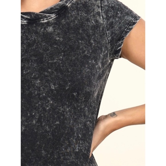 SOLD OUT - Picture 5 of 8